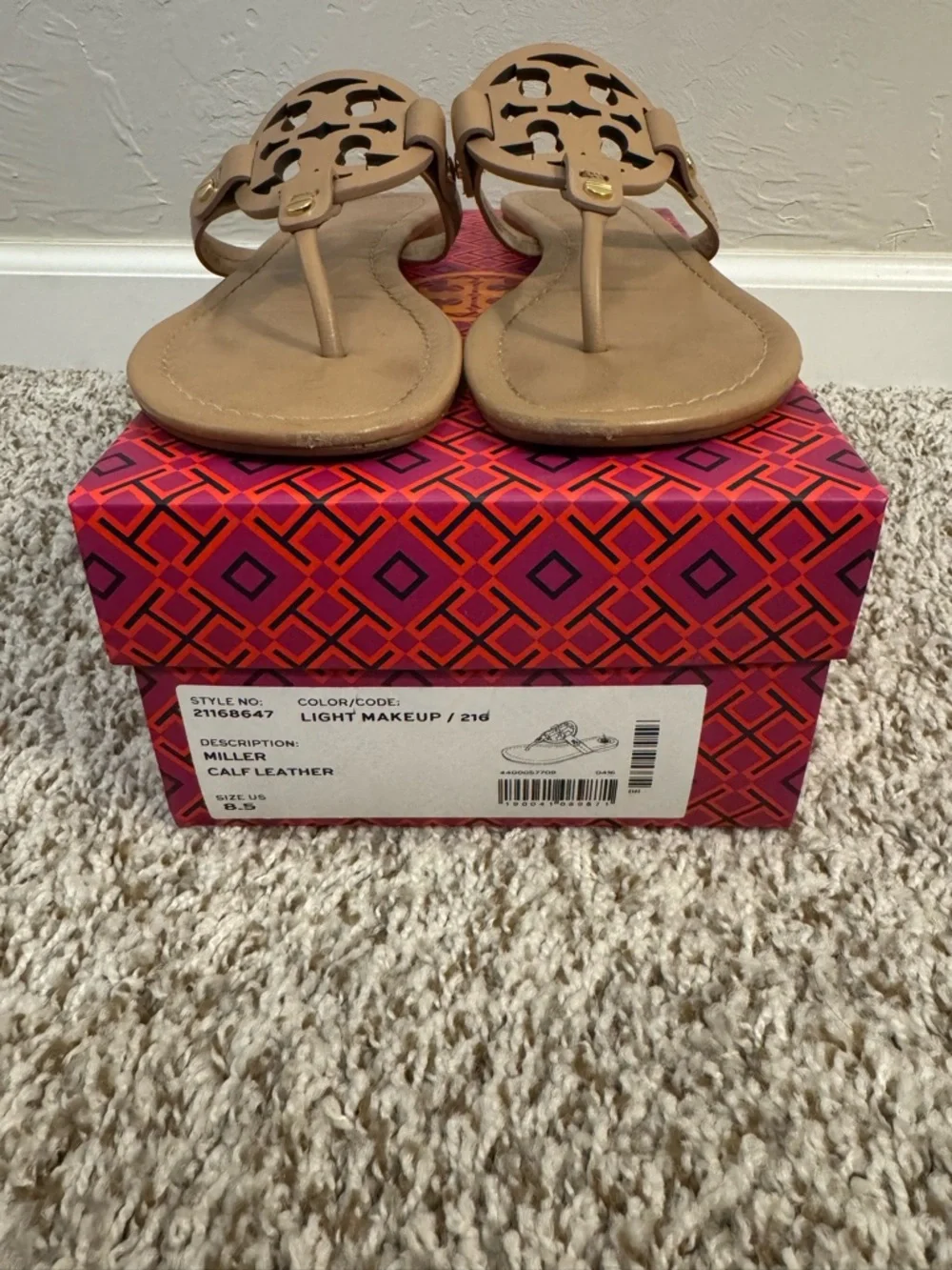 Tory Burch Tan Miller Logo Thong Sandals - Picture 2 of 3
